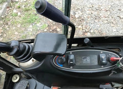 JCB 8018 CTS + 3 Löffel – 1,9-Tonnen-Minibagger