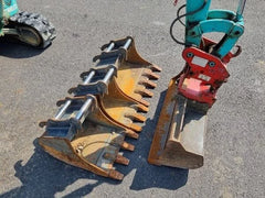 Kobelco SK17 SR-3 + 3 Becher