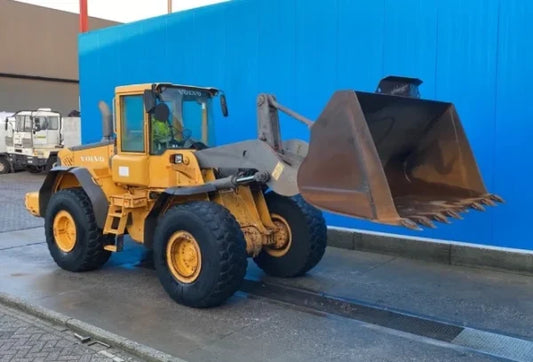 VOLVO L110E – 20,2-Tonnen-Radlader – 155 kW / 210 PS – Baujahr 2004