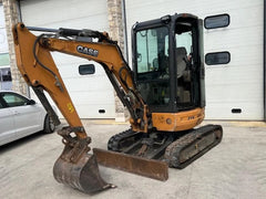 CASE CX26C + 3 LÖCHER + ANHÄNGER – 2,5-Tonnen-Minibagger