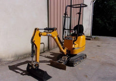 JCB 8008 / 0,9 T