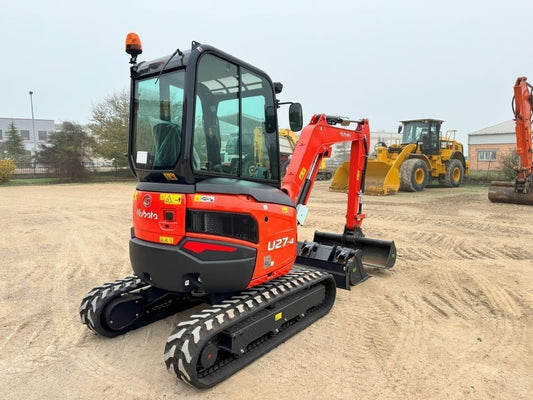 NEUER KUBOTA U27-4 + 3 LÖCHER – 2,6-Tonnen-Minibagger