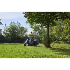 ALPINA AT2 66 QA Benzin-Aufsitzmäher – 66 cm Schnittbreite – Bis zu 1500 m² – 224 cm³ Motor – 150 l Grasfangkorb